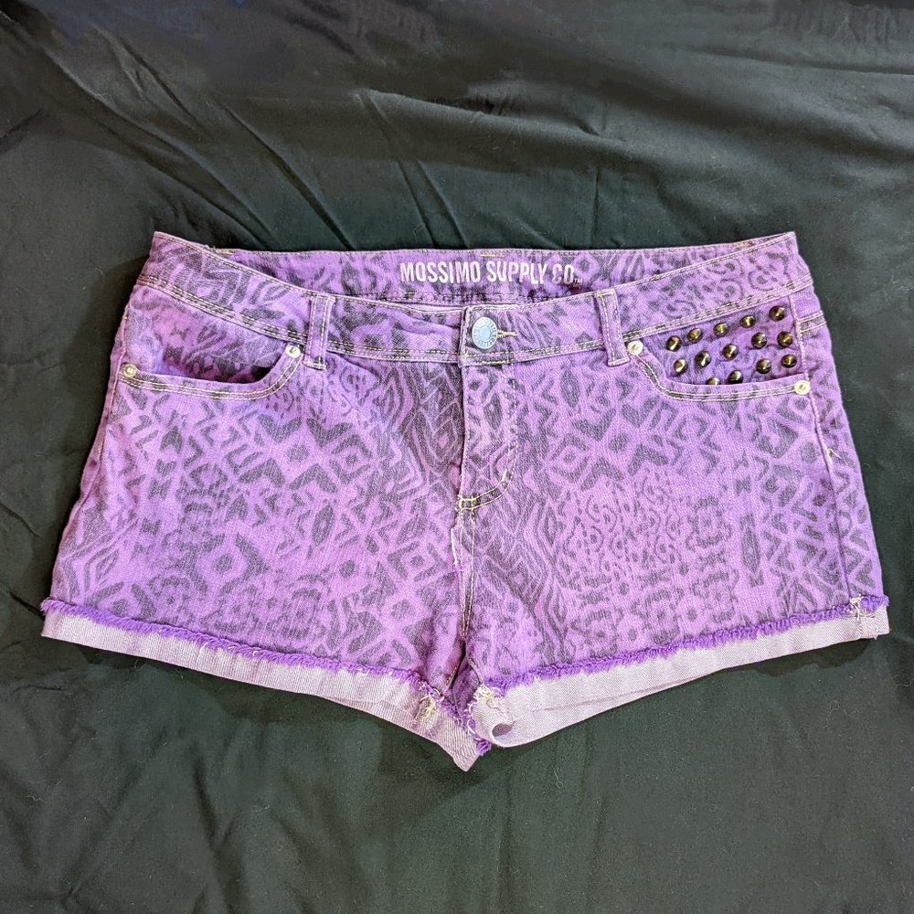 Hand Dyed Purple Distressed Mid-Rise Denim Shorts Southwest Pattern Size 13